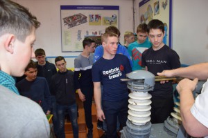Слесарь Изучение механического оборудования электровоза